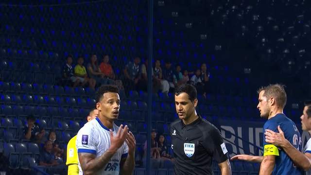 九游娱乐-申花7号空缺，拉唐穿9号，申花本土前锋只剩刘诚宇 踢大连试金433